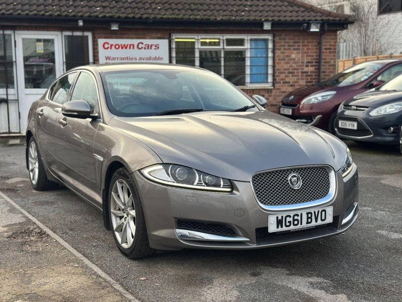 View JAGUAR XF 2.2d Premium Luxury Auto Euro 5 (s/s) 4dr