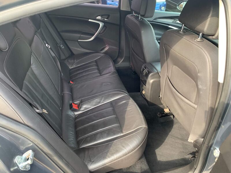 VAUXHALL INSIGNIA