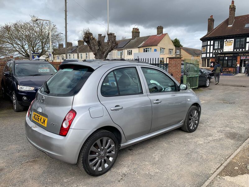 NISSAN MICRA