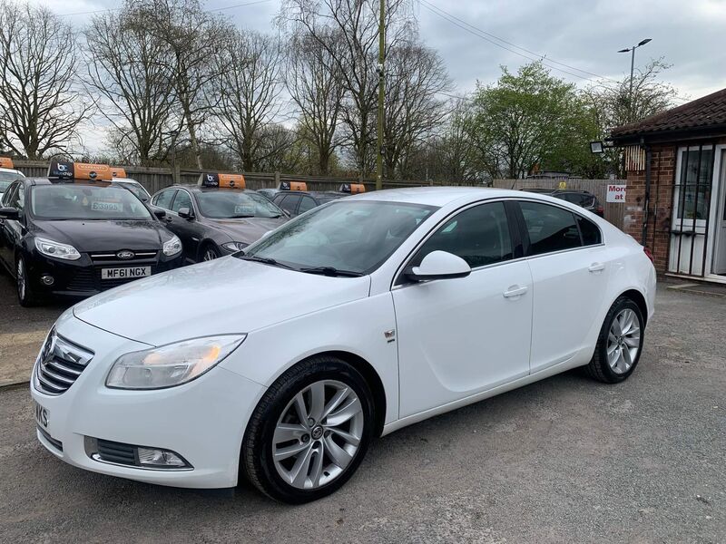 VAUXHALL INSIGNIA