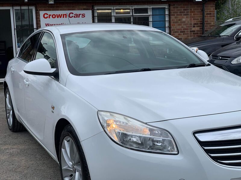 VAUXHALL INSIGNIA