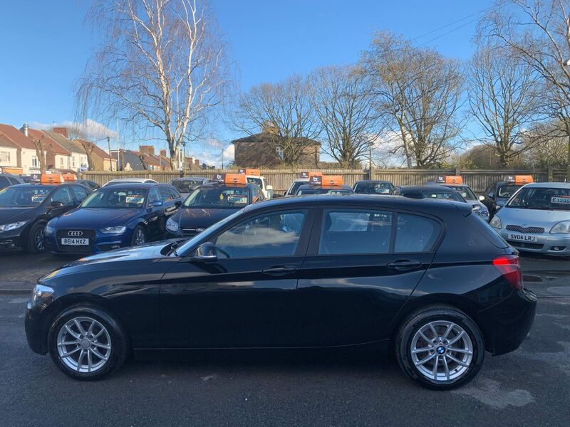 BMW 1 SERIES