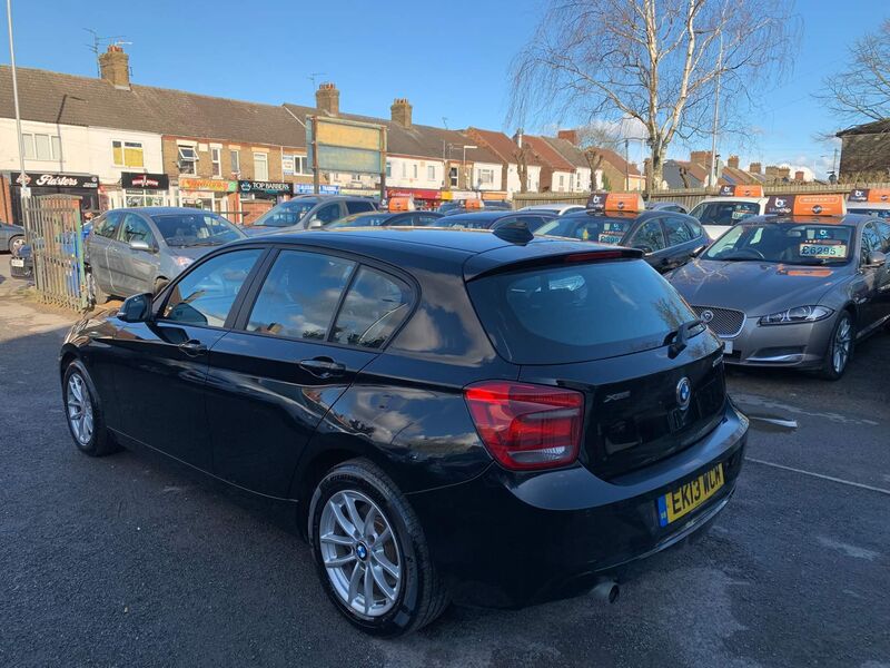 BMW 1 SERIES