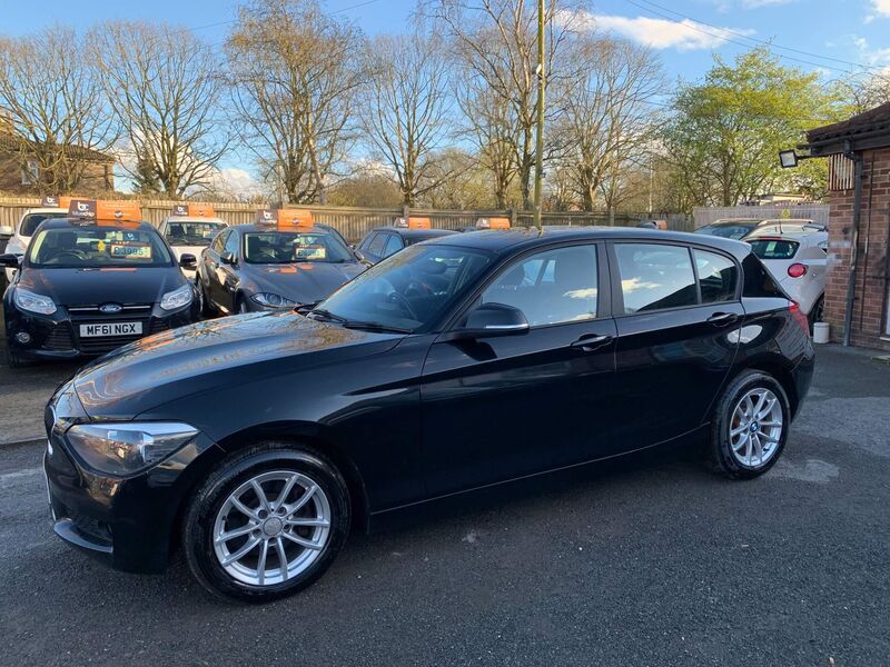 BMW 1 SERIES