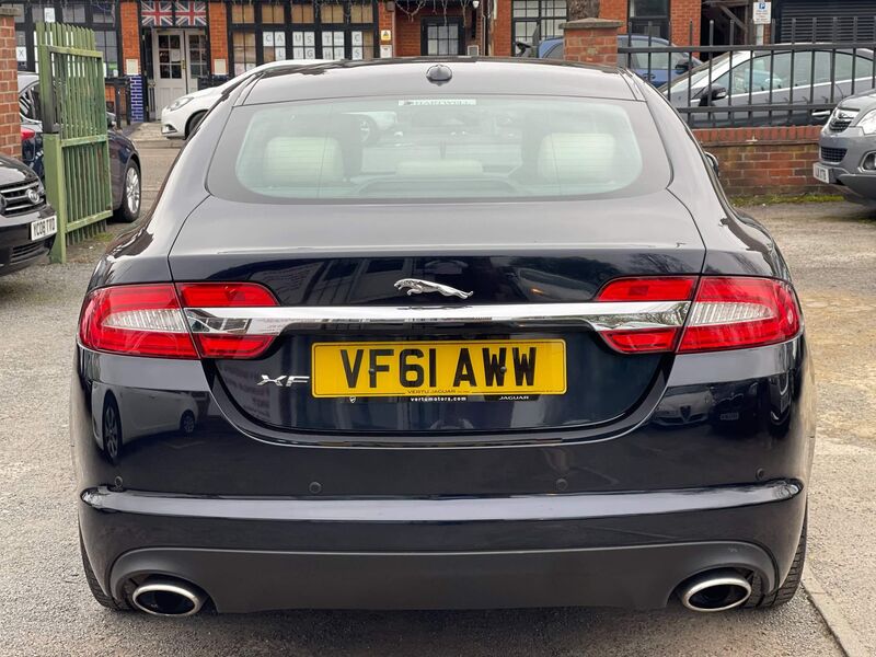 JAGUAR XF