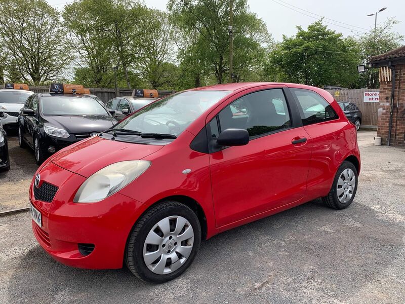 TOYOTA YARIS