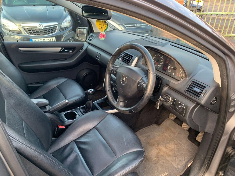MERCEDES-BENZ A CLASS