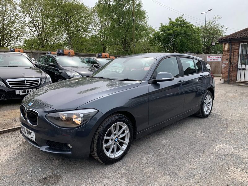BMW 1 SERIES