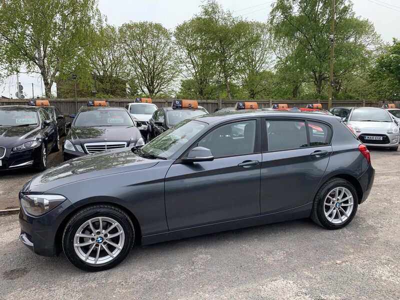 BMW 1 SERIES