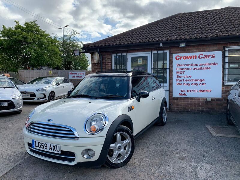 View MINI CLUBMAN 1.6 Cooper D Steptronic Euro 4 5dr