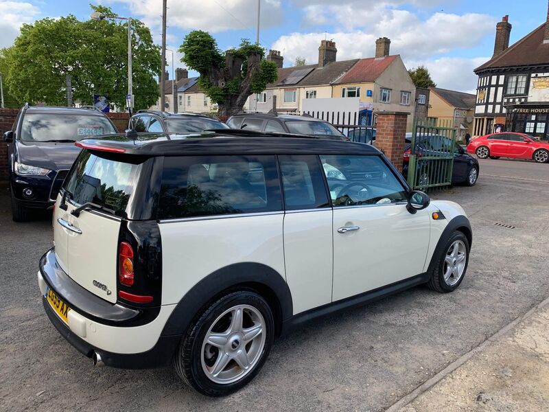 MINI CLUBMAN