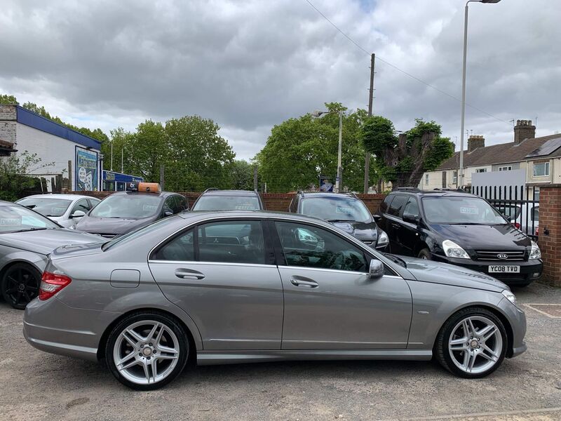 MERCEDES-BENZ C CLASS