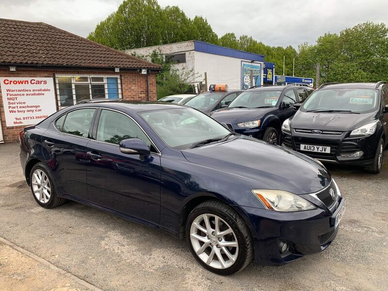 LEXUS IS