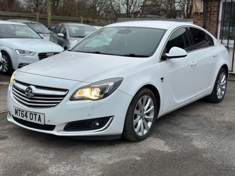 VAUXHALL INSIGNIA