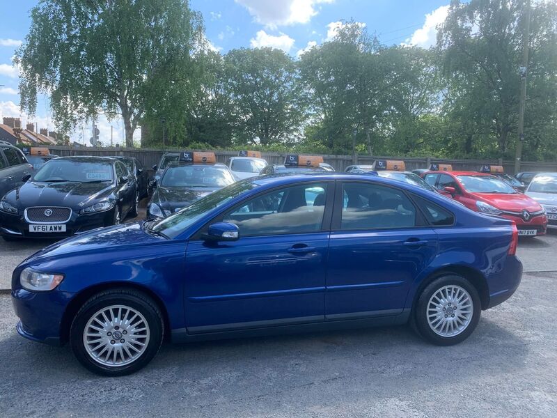 VOLVO S40