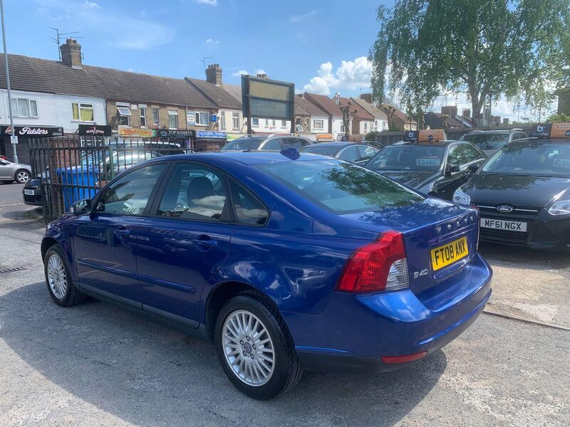 VOLVO S40