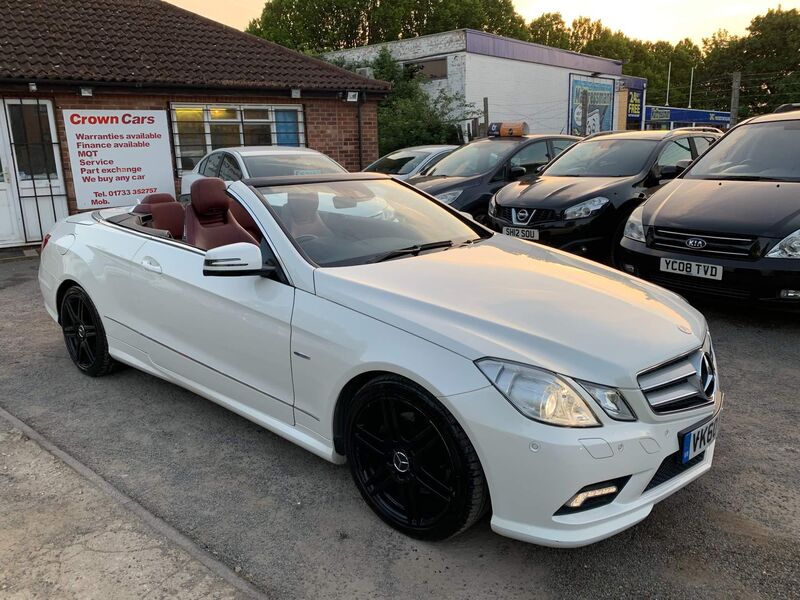 MERCEDES-BENZ E CLASS