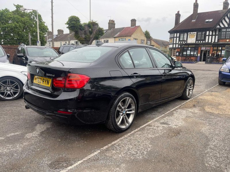 BMW 3 SERIES