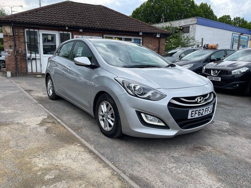 HYUNDAI I30