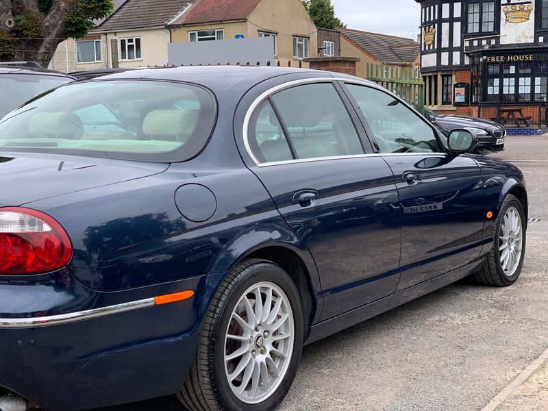 JAGUAR S-TYPE