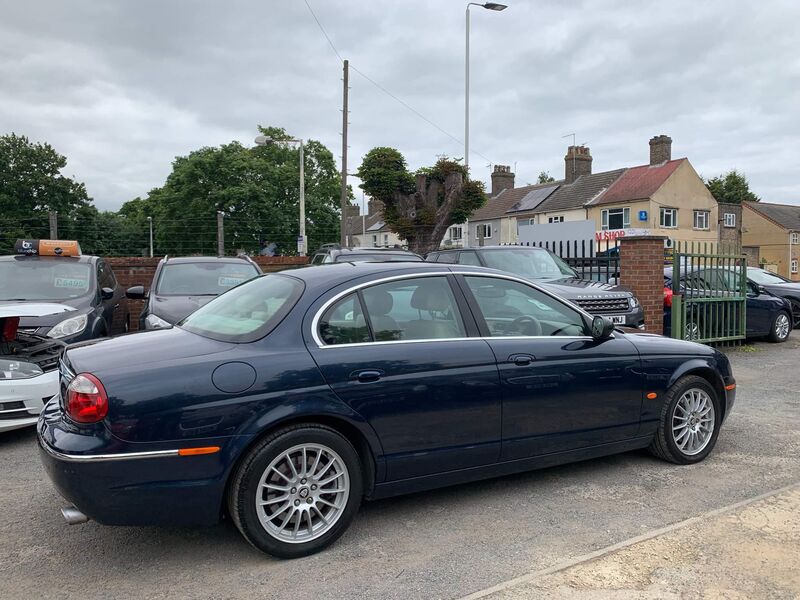 JAGUAR S-TYPE
