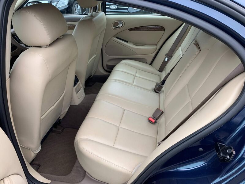 JAGUAR S-TYPE