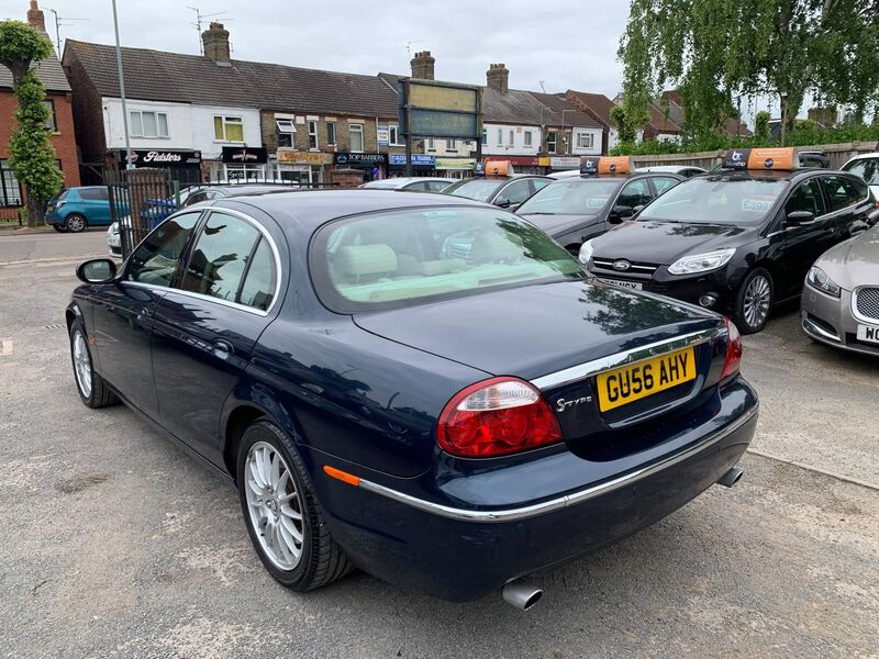 JAGUAR S-TYPE