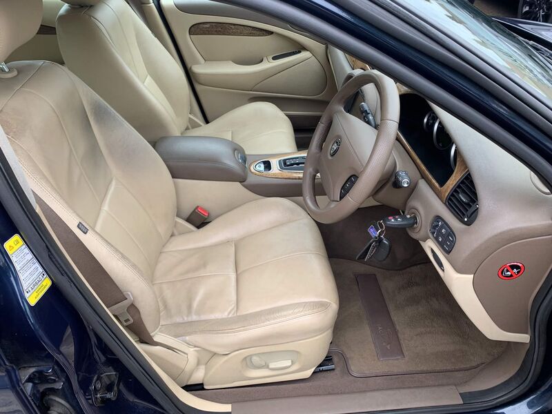 JAGUAR S-TYPE