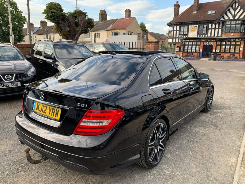MERCEDES-BENZ C CLASS