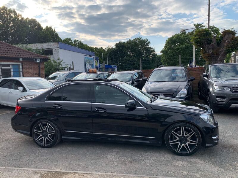 MERCEDES-BENZ C CLASS
