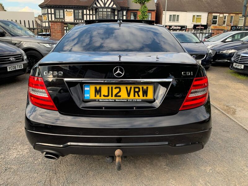 MERCEDES-BENZ C CLASS