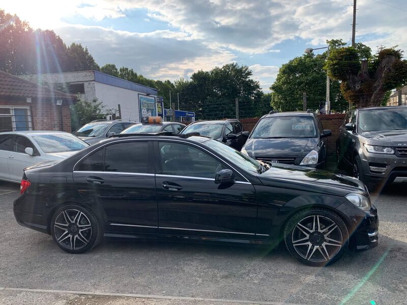 MERCEDES-BENZ C CLASS