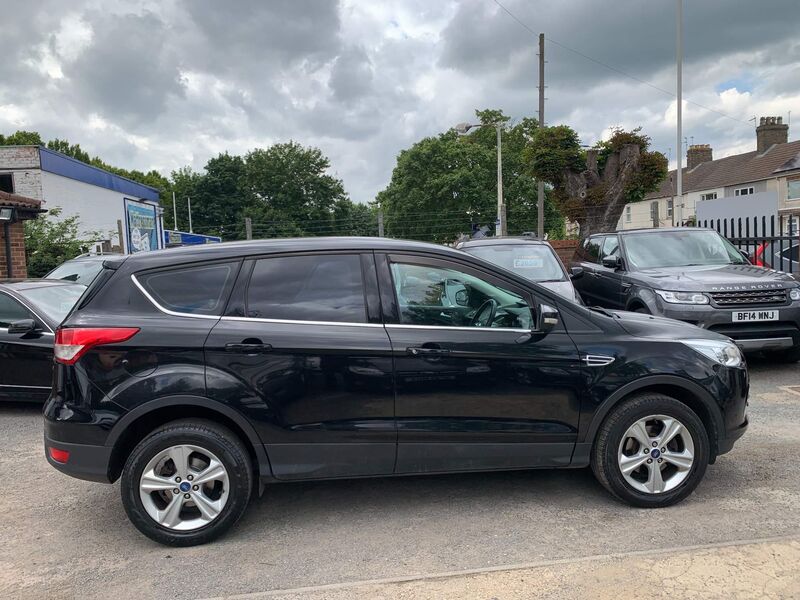 FORD KUGA