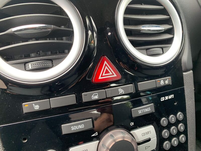 VAUXHALL CORSA