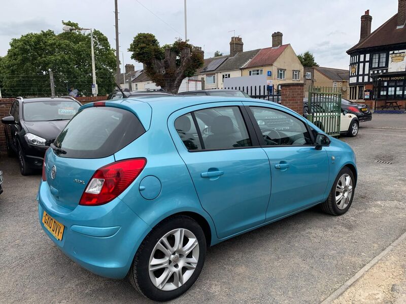VAUXHALL CORSA