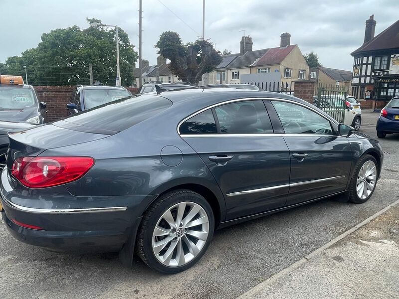 VOLKSWAGEN CC