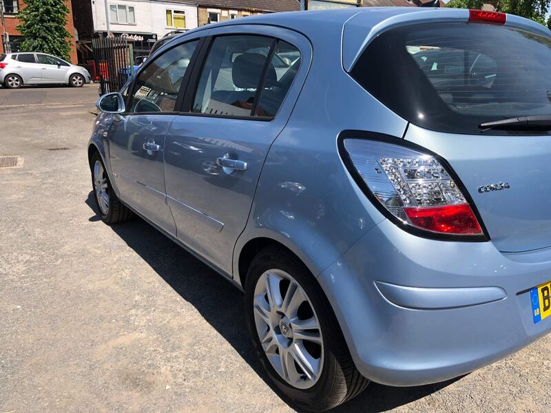 VAUXHALL CORSA