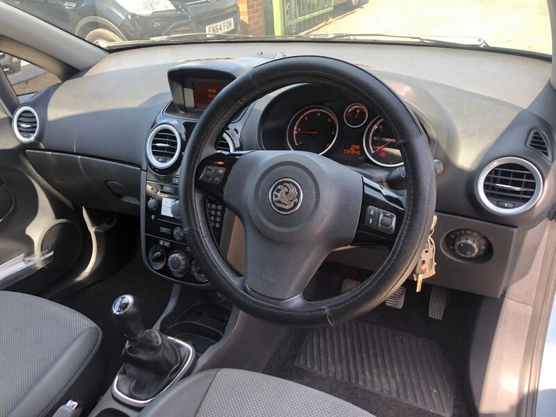 VAUXHALL CORSA