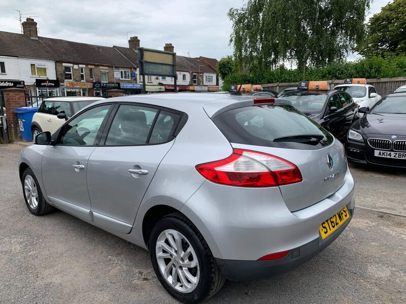 RENAULT MEGANE