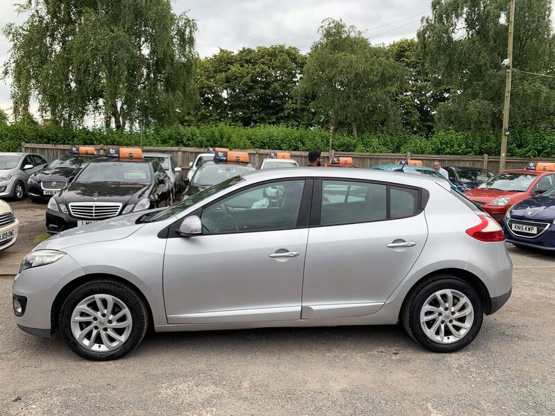 RENAULT MEGANE