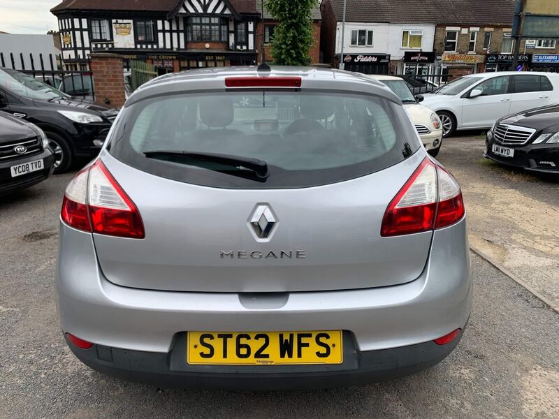 RENAULT MEGANE