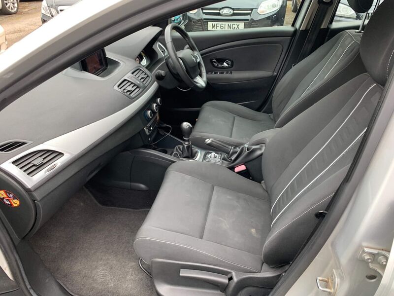 RENAULT MEGANE