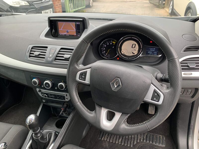 RENAULT MEGANE