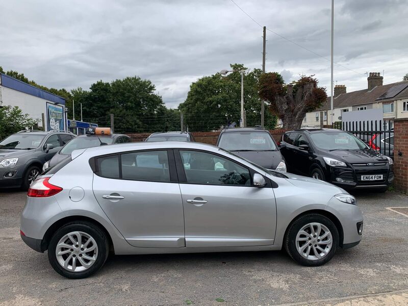 RENAULT MEGANE
