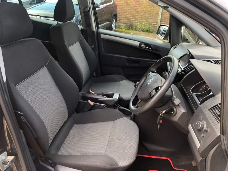 VAUXHALL ZAFIRA