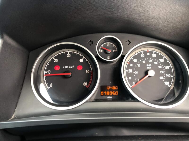 VAUXHALL ZAFIRA