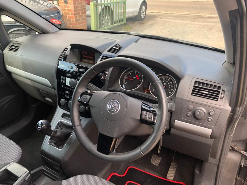 VAUXHALL ZAFIRA