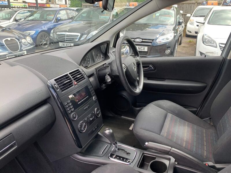 MERCEDES-BENZ A CLASS