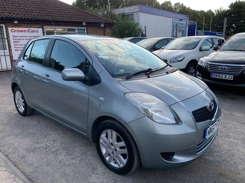 TOYOTA YARIS