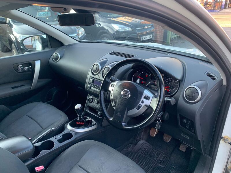 NISSAN QASHQAI
